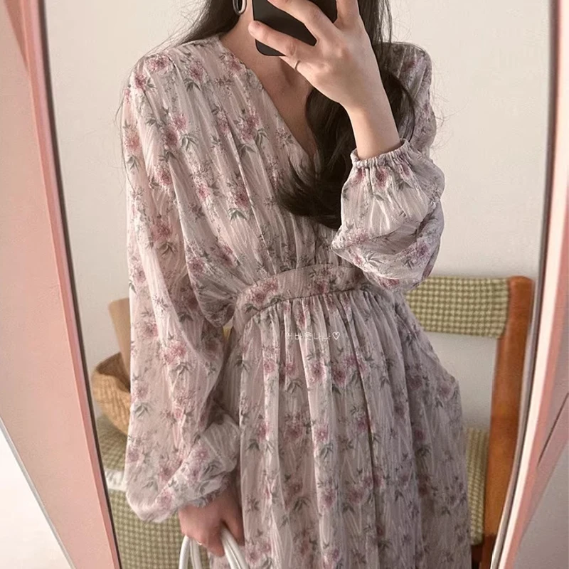 Chic Spring New Retro V-ne Dstring Waist Cinched Floral Print Dr Women's Korean Sle Bubble Sve ort Skirt