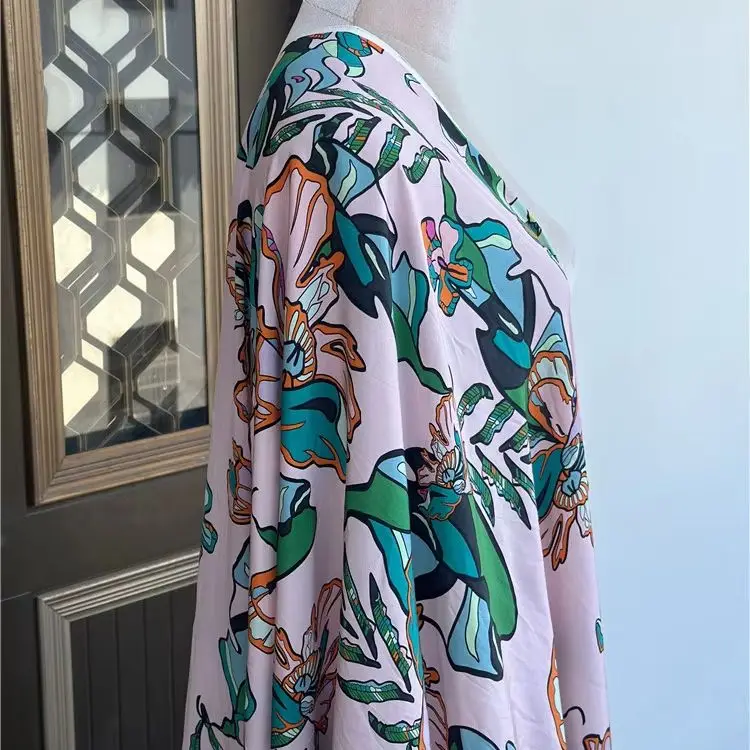 

1 meter 100% Mulberry Silk 18 momme Crepe Silk Fabric Pink Floral Printed 140cm 55" wide by the yard JJ633