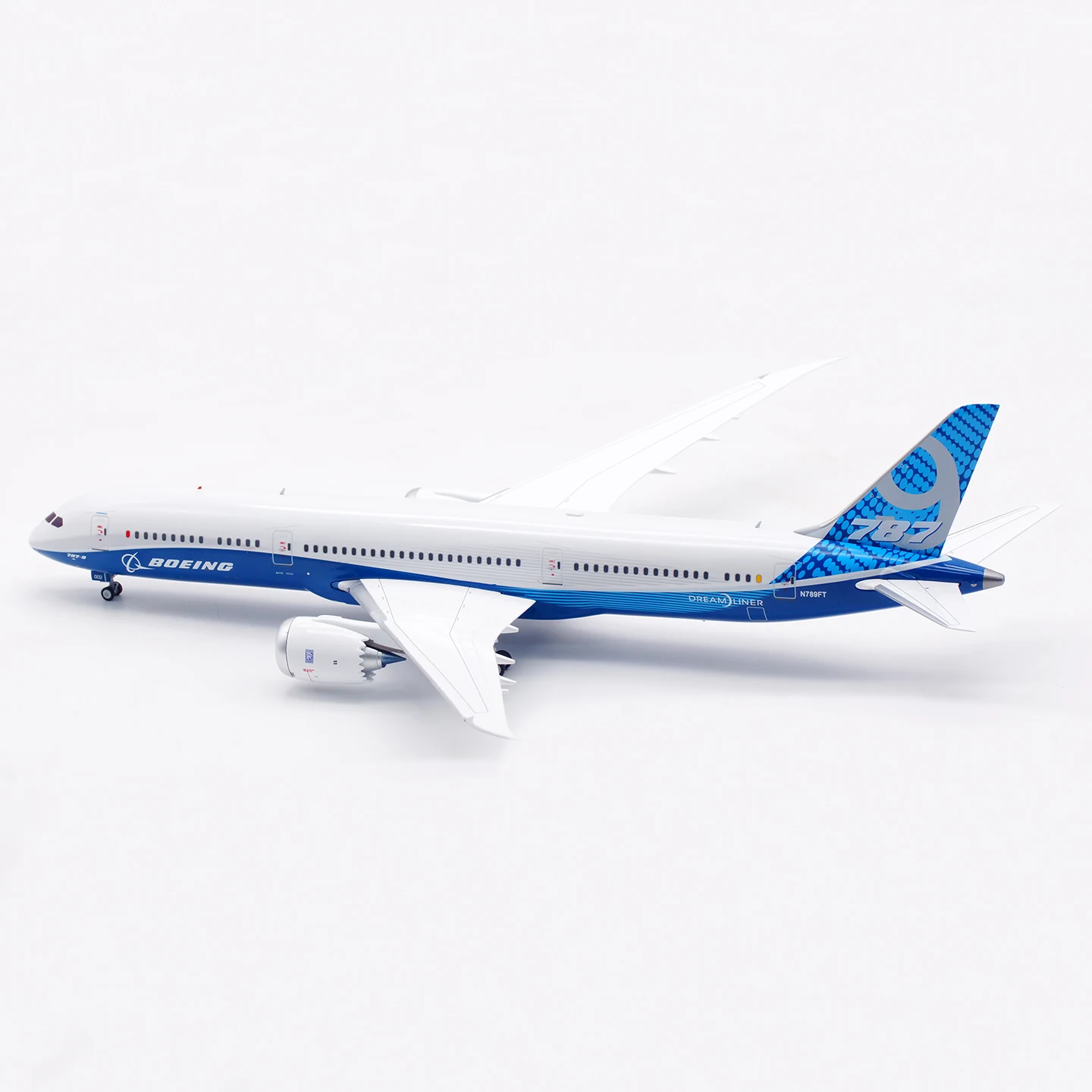 IF789BOEING789FT سبيكة تحصيل طائرة هدية الطيران 1:200 بوينغ B787-9 "لون المنزل" دييكاست طائرة طائرة نموذج N789FT #5