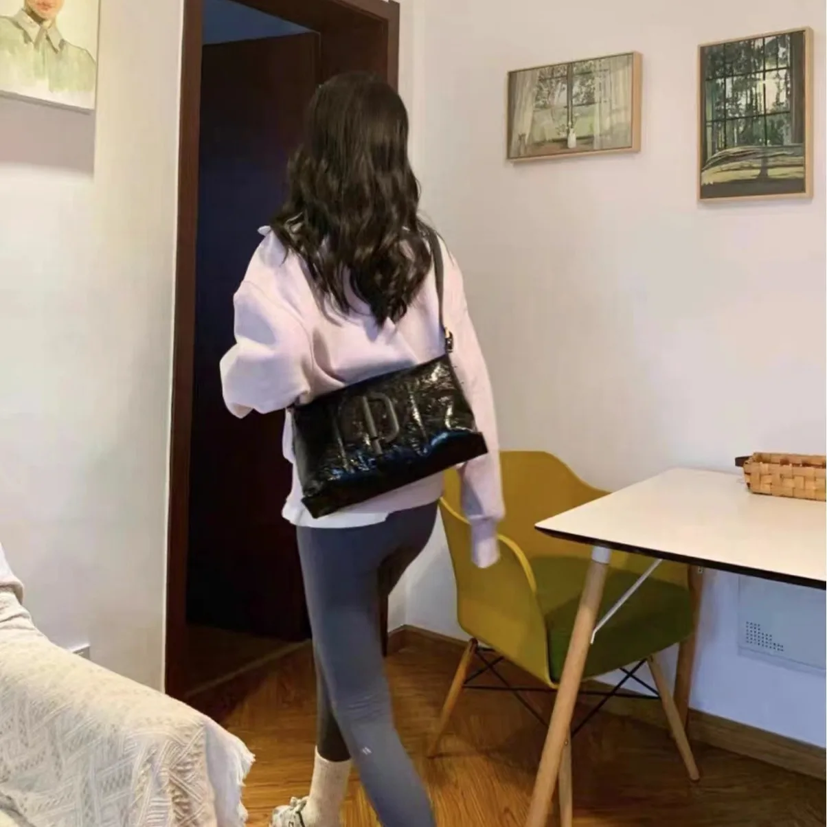 2025 New PECO Pillow Bag Oil-Waxed Leather Cracked Texture Soft Tote Crossbody Bag for Women, Niche Single-Shoulder Handbag