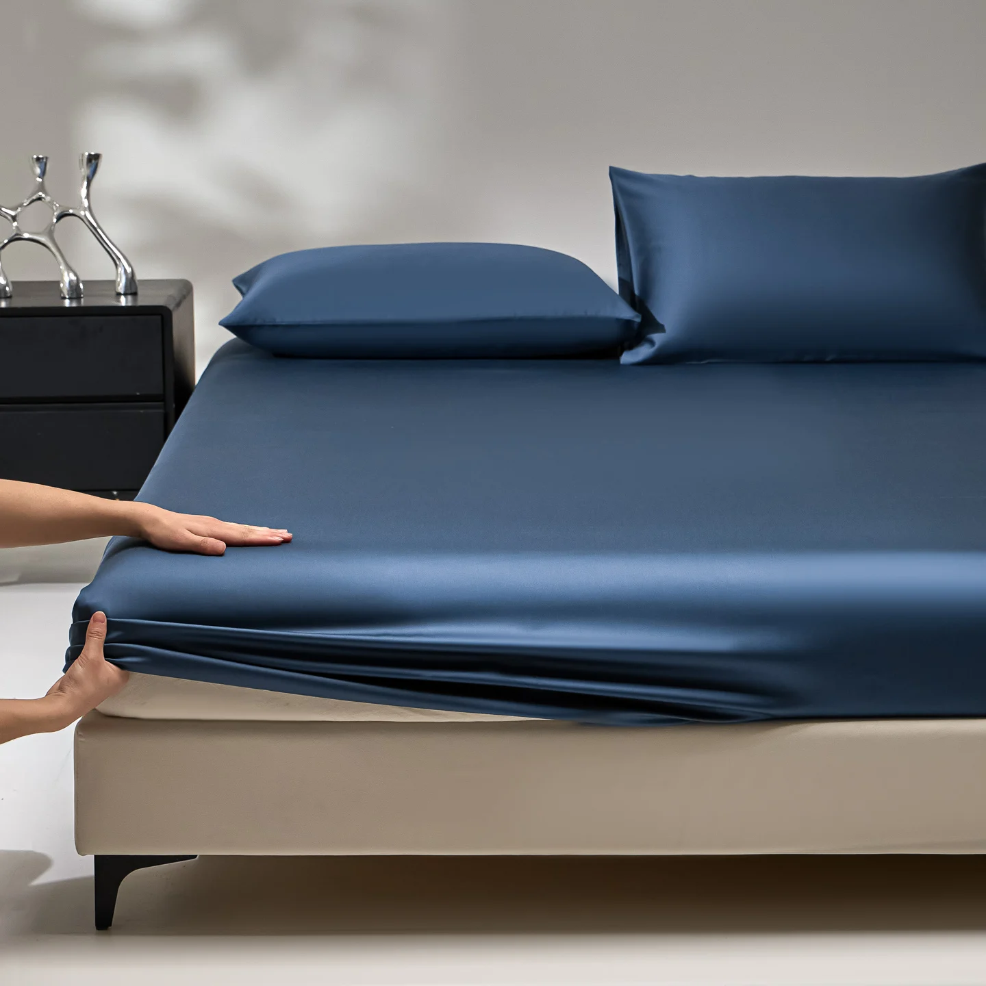 1PC Mulberry Silk Fitted Sheet Natural Silk Bed Sheet Queen King Size Bed Cover Customized Size Luxury High-End Silk Bedding