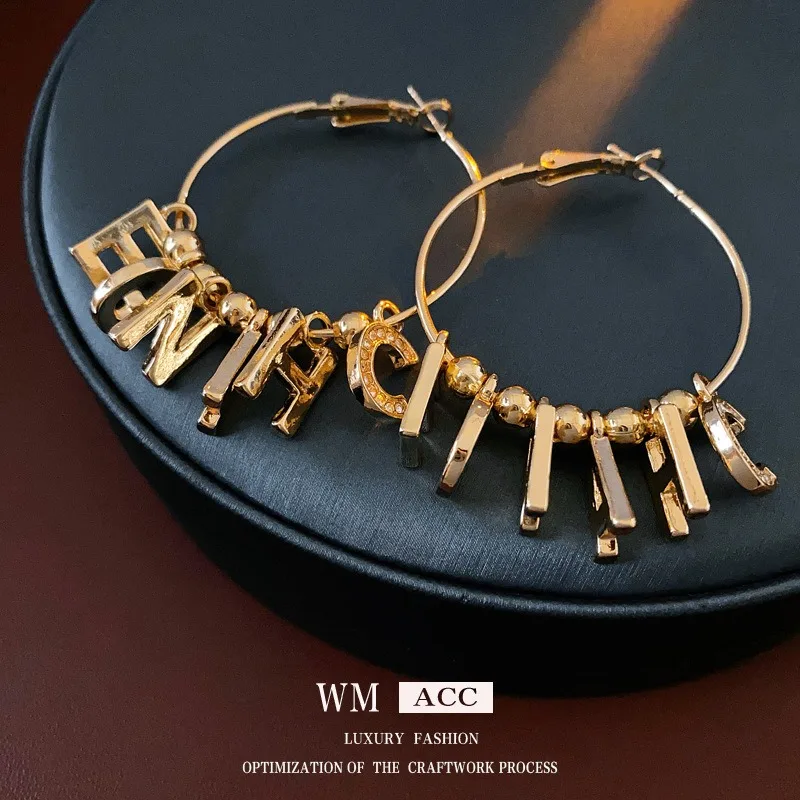 

Letter CHANGE Diamond Hoop Earrings, Hip-Hop Luxury Niche Design Ear Jewelry, Silver Needle Material