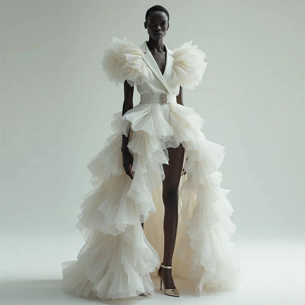 Chic Ivory Tulle We…
