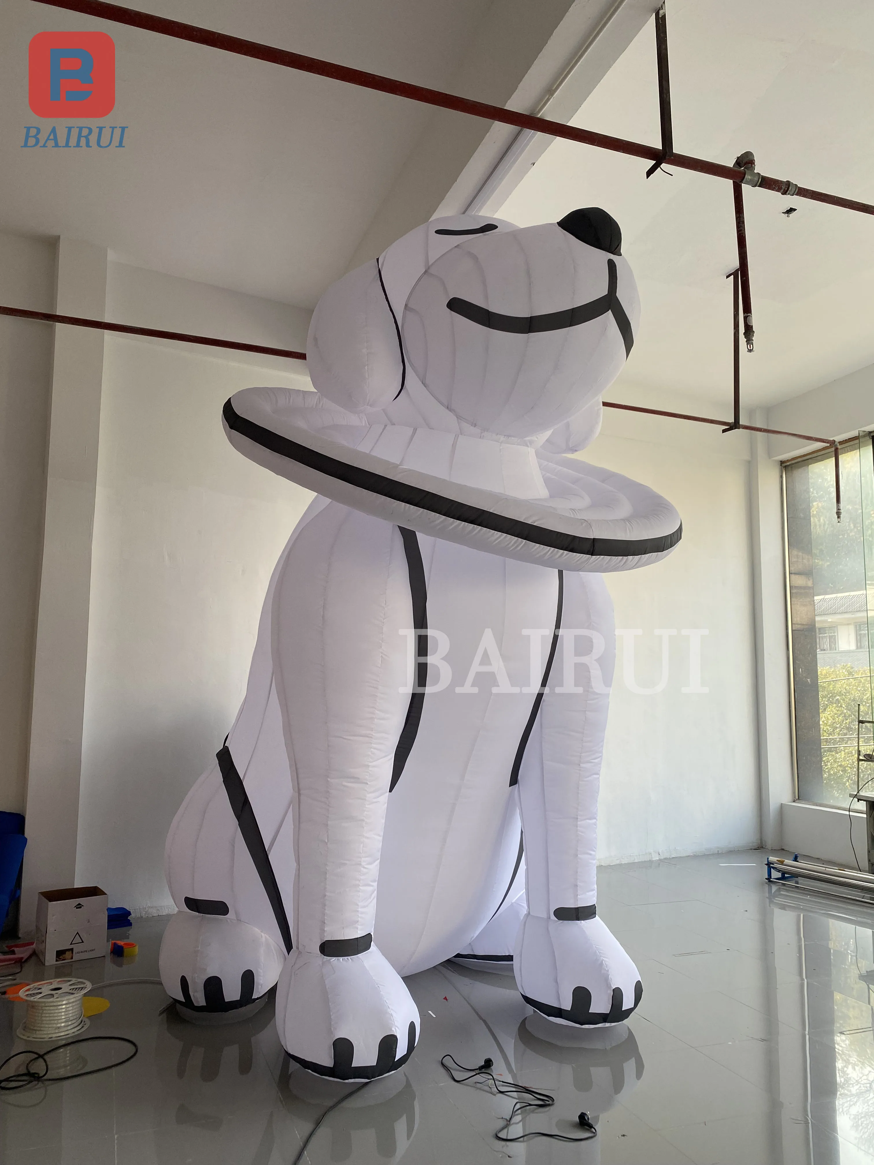 Mascota inflable gigante sonriente, modelo de aire de perro blanco, lindo festival de mascotas, accesorios decorativos publicitarios, se puede personalizar