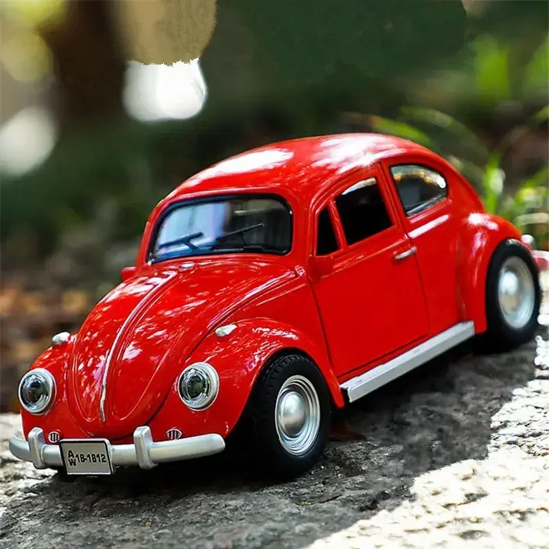 1:18 1955 فولكس فاجن بيتلز سبيكة نموذج سيارة كلاسيكية Diecasts لعبة معدنية المركبات نموذج سيارة محاكاة الصوت والضوء هدايا الاطفال