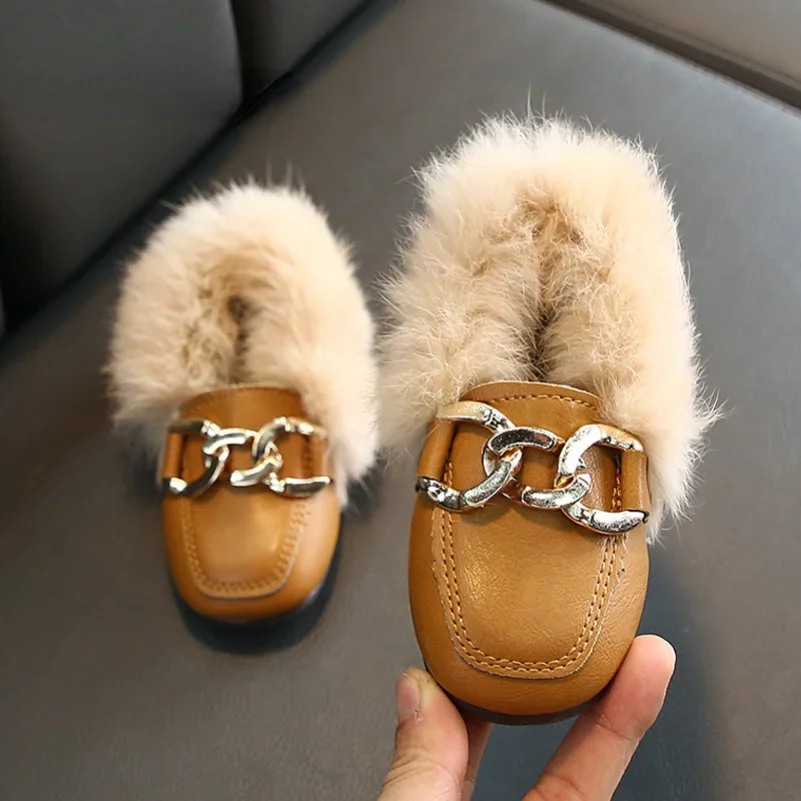 2023 Girls Brand Design Kids Warm Plush Shoes Child Luxury Real Rabbit Fur Mules with Metal Chain and Elastic Band