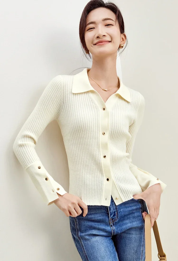 

SENTUBILA Wool Blend Solid Cardigan for Women 2025 Spring Autumn Casual Commute Long Sleeve Metal Button Knitwear W33H50957