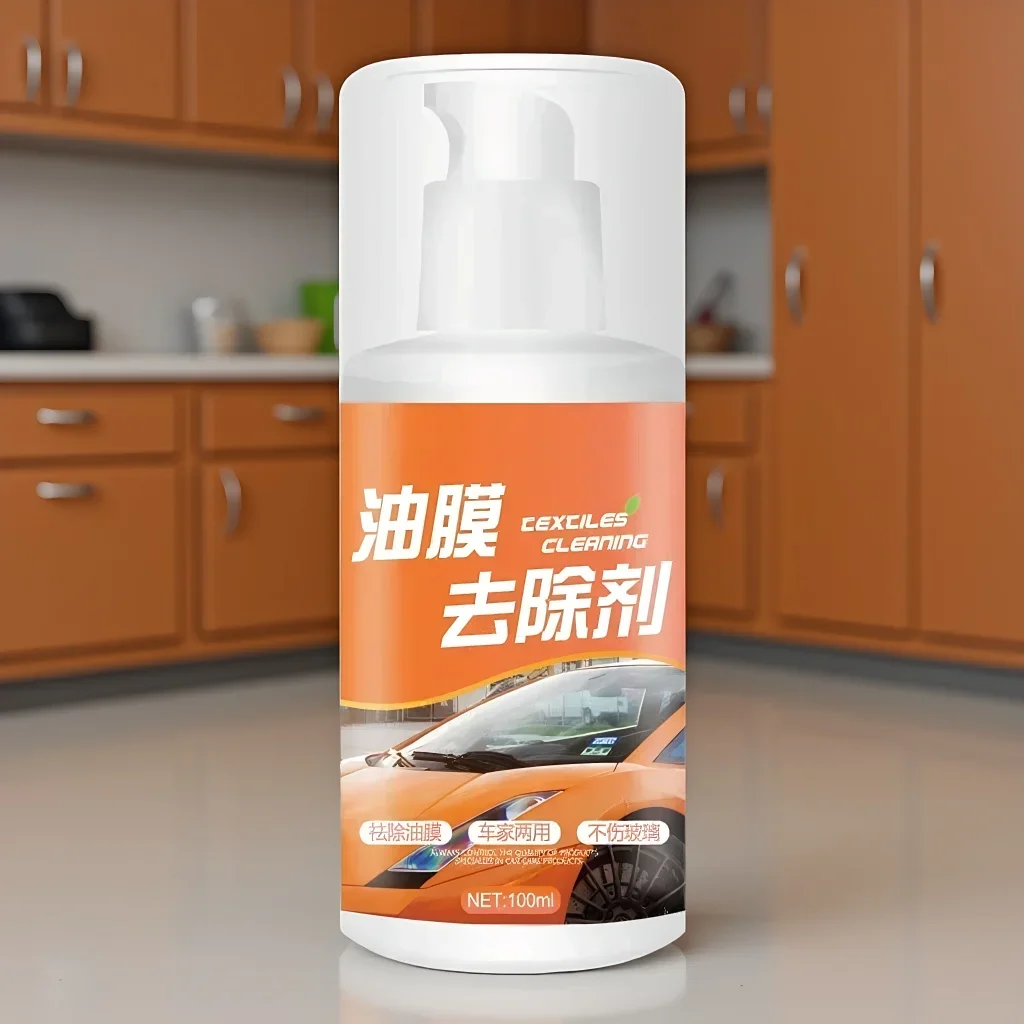 

Средство для очистки автомобильных стекол, 100 мл: средство для удаления масляной пленки и предотвращения запотевания для лобовых стекол и окон дома