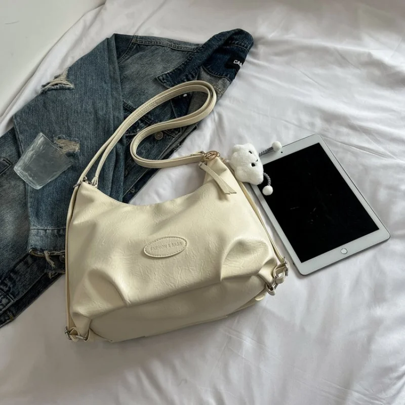 

Popular Elegant Leather Women's Crossbody Bag Classic Design By Famous Designer For Ladies Handbags