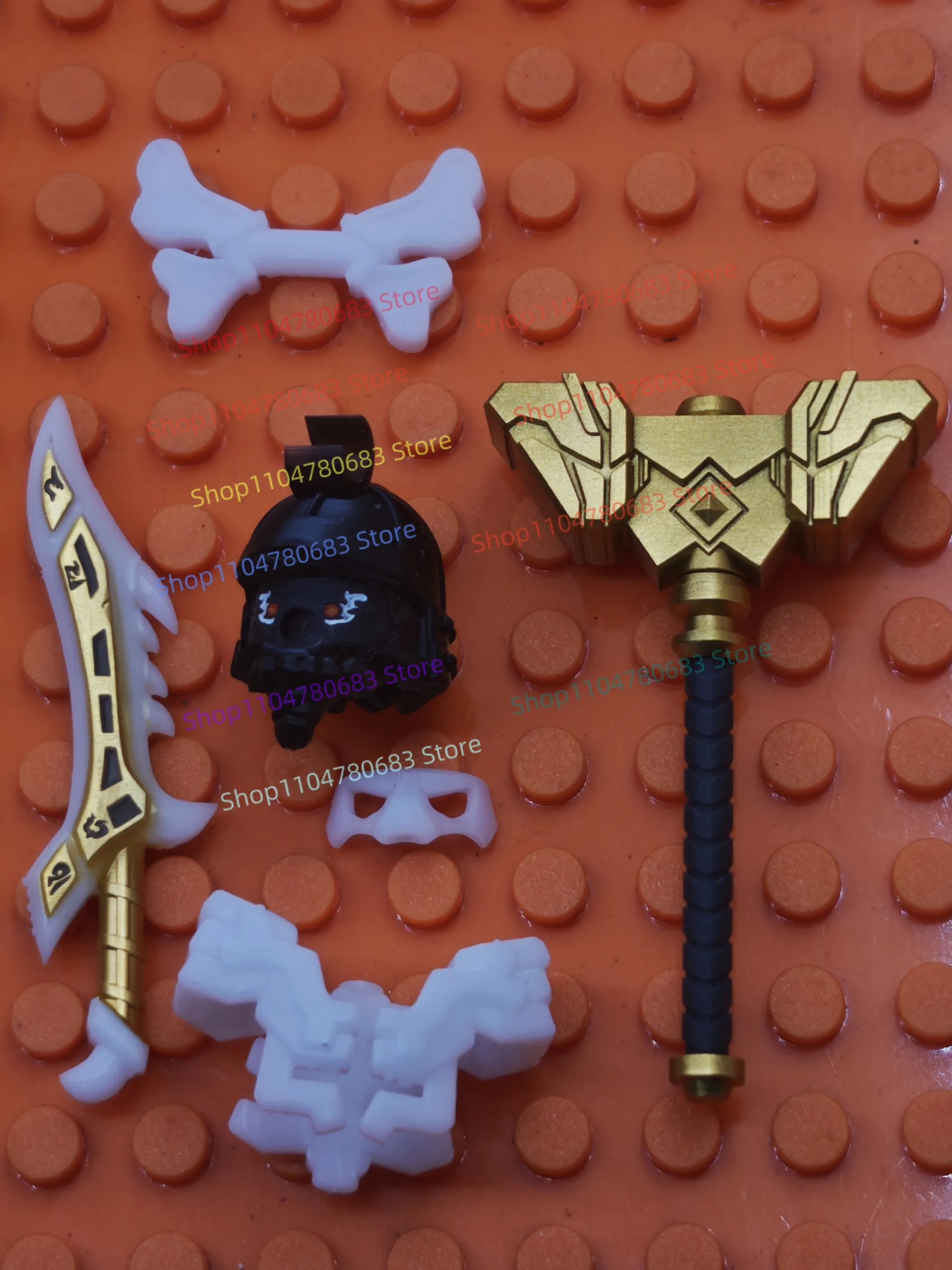 MOC Nieuwe poppenbouwstenen Mini-poppenaccessoires Hamer Slagzwaard Gekleurd speelgoed Vakantiegeschenken Hobbycollectie Ornamenten.