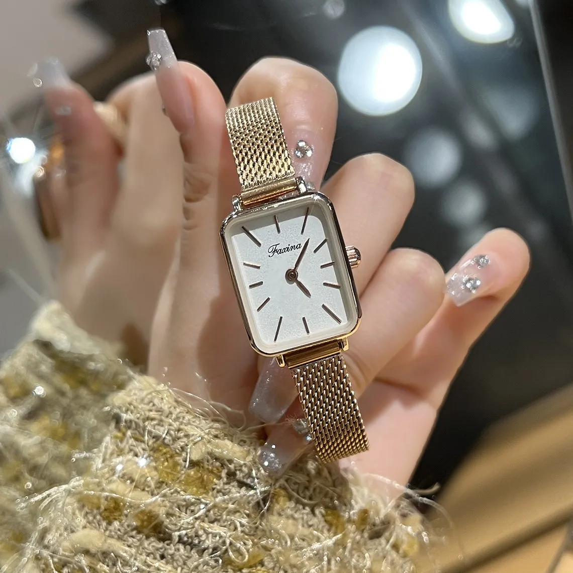 

Square Women Stainless Steel Mesh Strap Watch Fashion Japanese Movement Rose Gold Simple Leisure Fashion Hannah Martin Watches