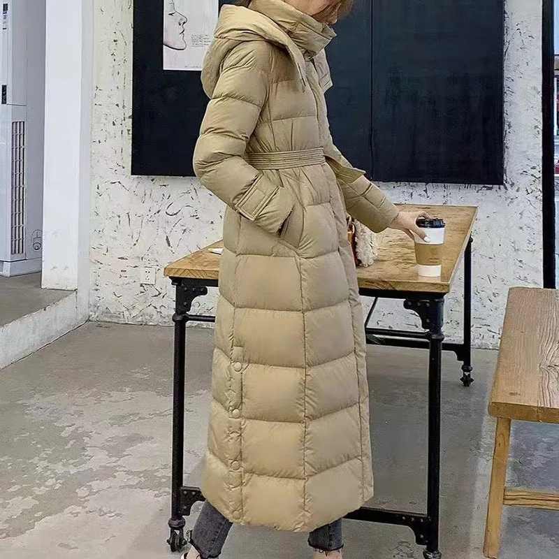 2025 New Black Winter down Jacket For women Medium long Korean version Slim Waist cinching Slimming Over knees Hooded Warm Coats