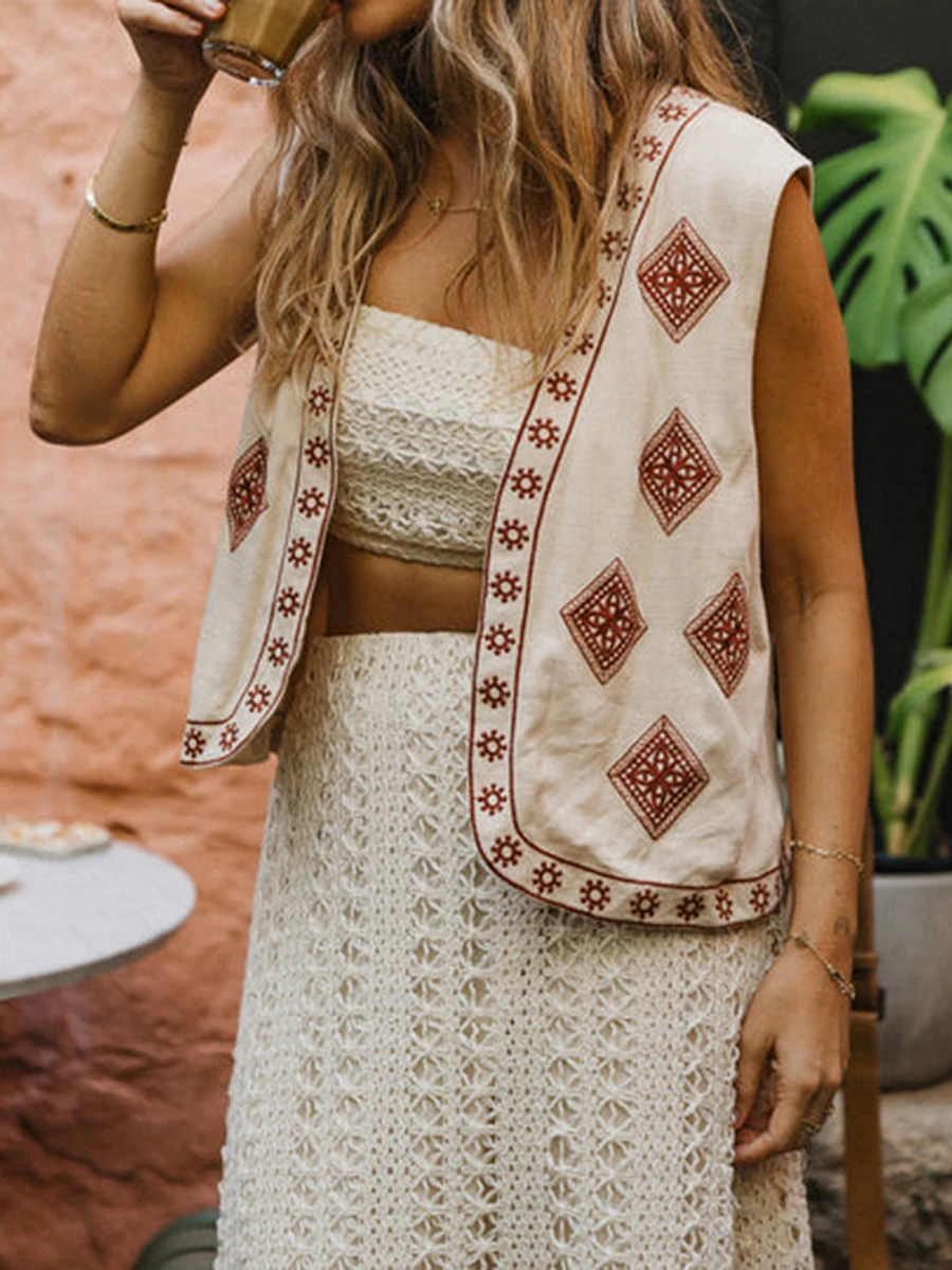 Women's Embroidery Pattern Vest Summer Retro Sleeveless Open Front Boho Cardigan for Party Club Streetwear Aesthetic Camis Y2K