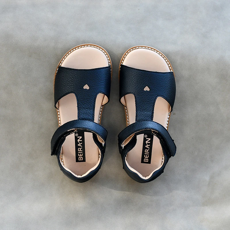 Genuine Leather Girls sandals Cute heart Open toes Soft Cowhide Children\'s school shoes Baby garden shoes Kids sandals Size 33