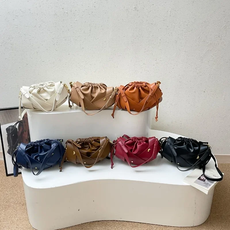 High quality design women's shoulder bag elegant and simple style crossbody bag outdoor travel handbag
