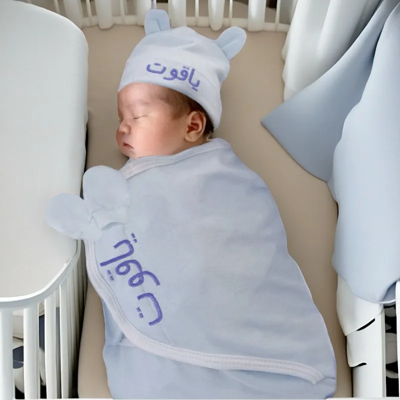 3Pcs Personalised Baby Name Swaddle Blanket Hat Gloves Set Combo Breathable Cotton Newborn Beanie 0-6 Months Shower Gifts