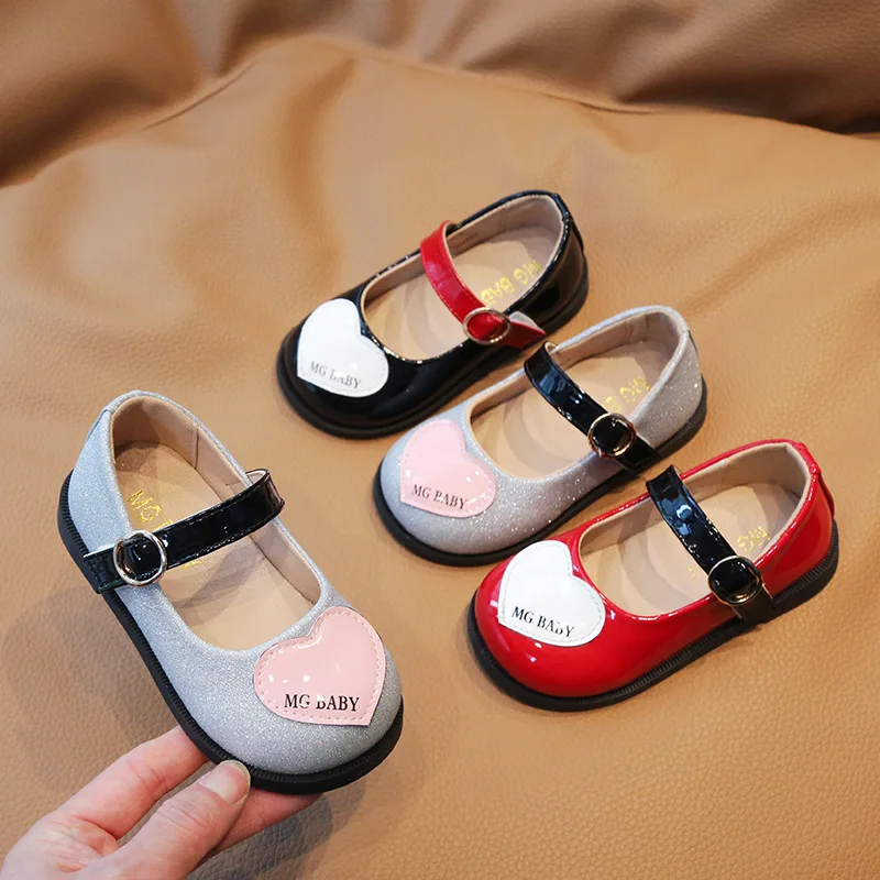 Round-toe Girls Casual Shoes Soft 2023 Children New Summer and Spring Non-slip Shallow Baby First Walker Shoes PU Love Kids Shoe