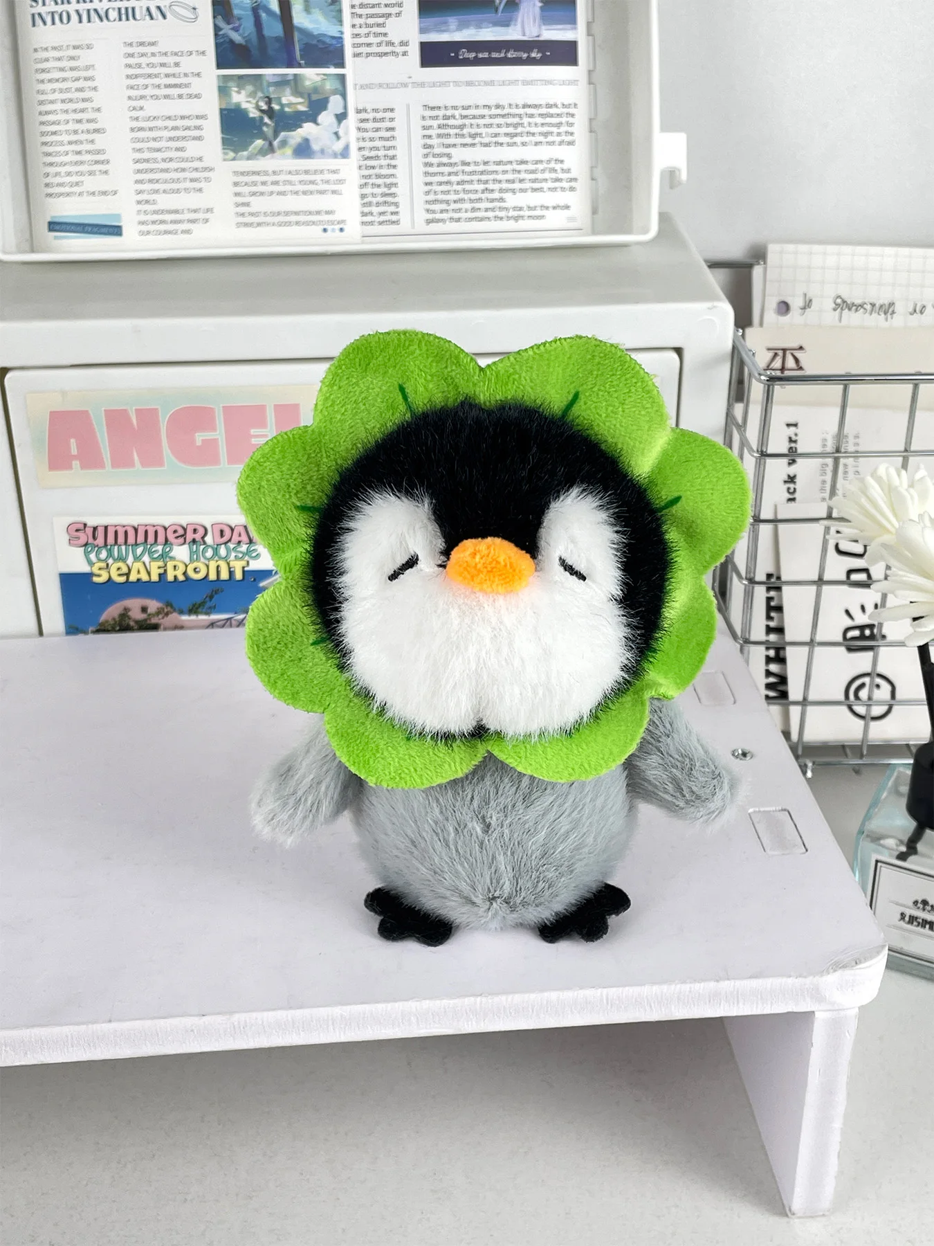 لطيف البطريق أفخم قلادة الربيع، الصيف، الخريف، الشتاء، اللوازم المكتبية الإبداعية، الزينة، دمى المفاتيح زوجين