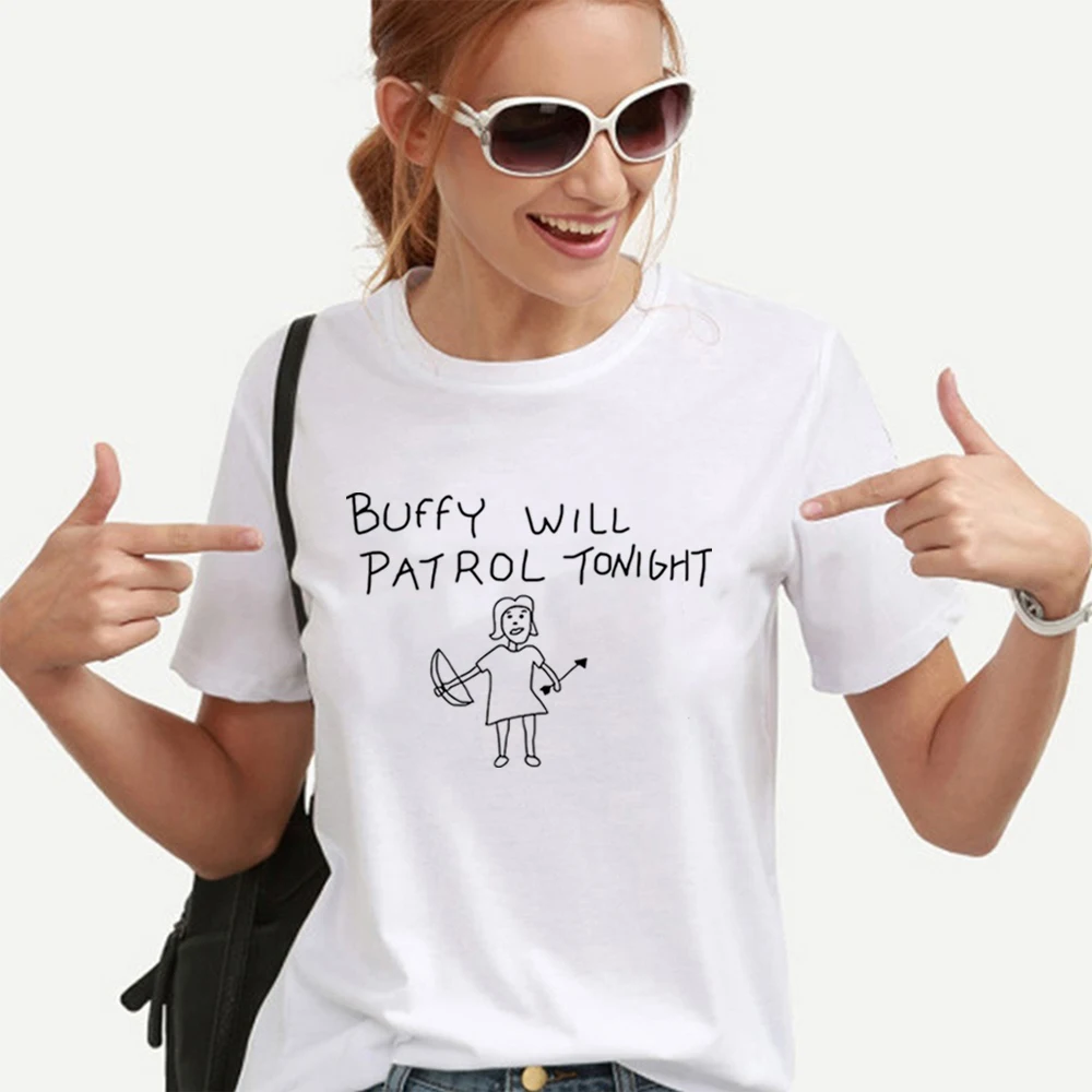 

Футболка «Буффи будет патрулировать сегодня вечером», футболка с изображением Буффи, футболки с изображением Sunnydale High School, футболки унисекс с графическим принтом, повседневная женская одежда с короткими рукавами
