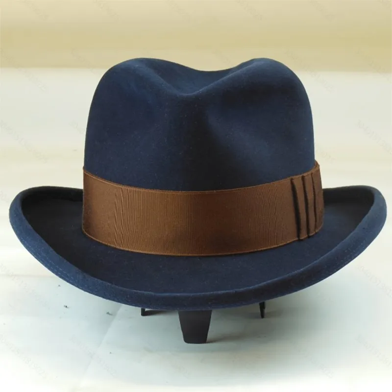 Fashionable webbing decorated top hat