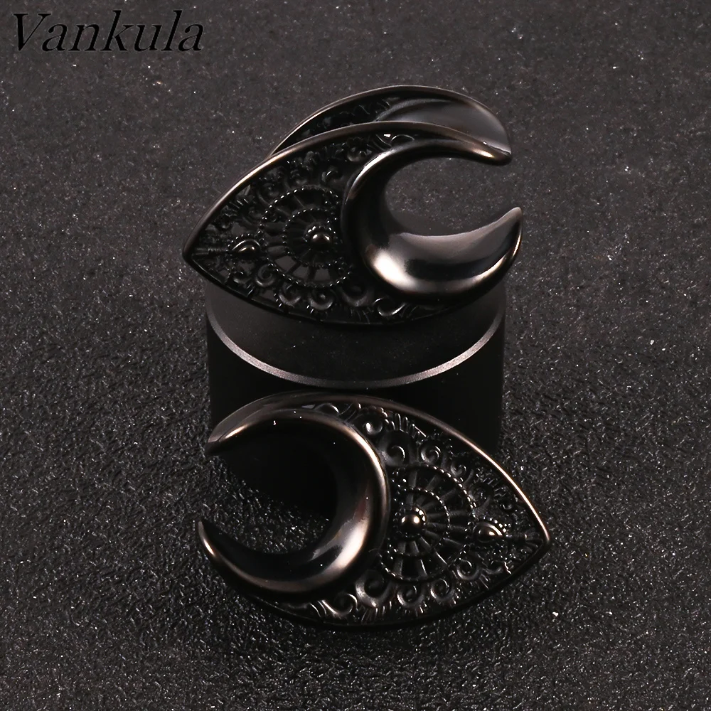 Vankula 2PCS Fashion Ear Tunnel Plug Heart Earrings Piercing Ear Gauges Expander with Zircone