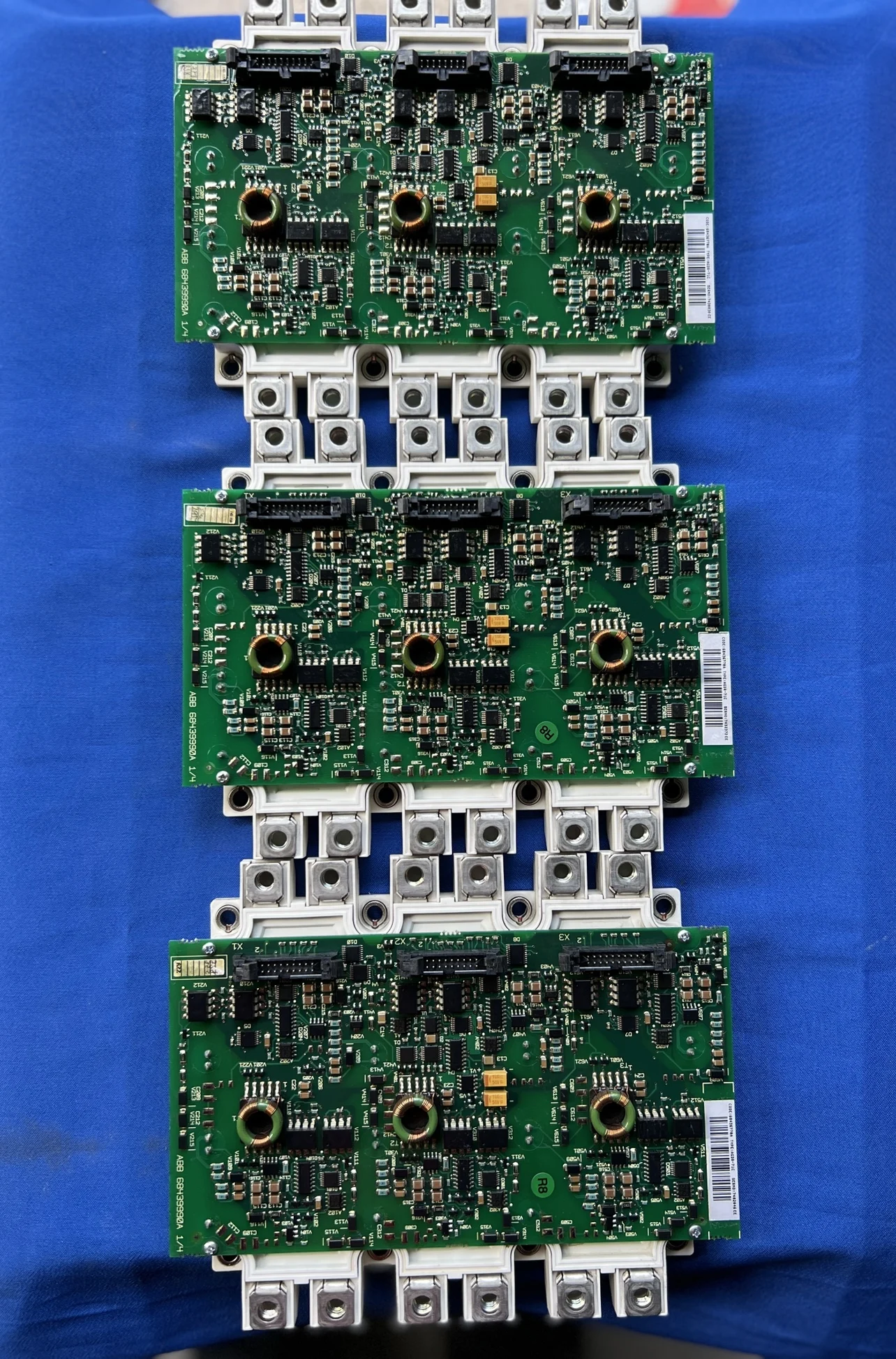 

1pcs ACS800 frequency conversion accessories FS450R17KE3/AGDR-71C IGBT complete drive module test ok circuit board motherboard