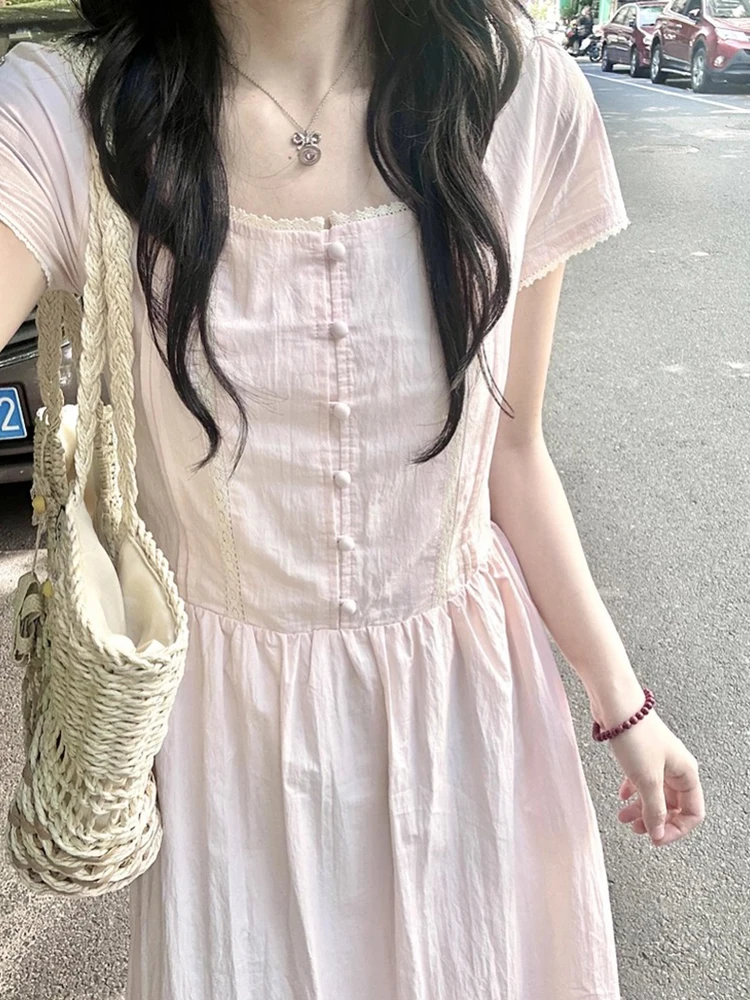 Różowa, słodka, koronkowa spódnica z efektem łączenia materiałów, damska, letnia, nowa kolekcja 2025, wyszczuplająca w talii, rozkloszowana, długa spódnica w stylu koreańskim, wykonana z poliestru...