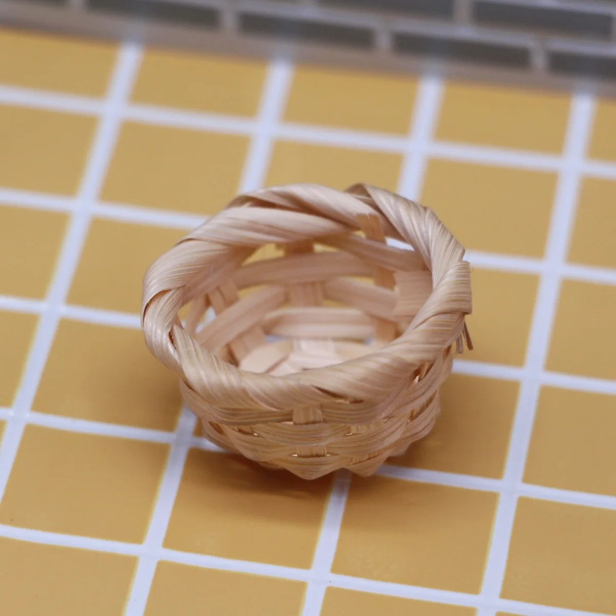 

4Pcs Mini Bamboo Baskets Handcrafted Small Woven Storage Basket Micro Scene Decoration Lightweight Portable Dim Sum Toy