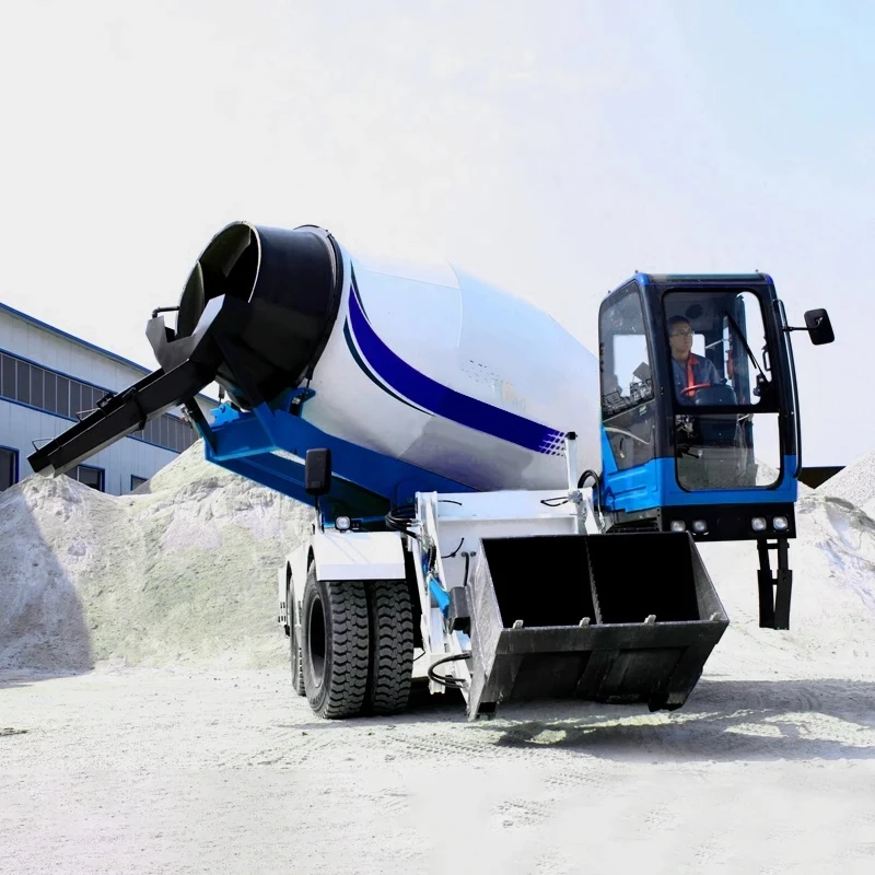 Mobile Mini Self Loading Concrete Mixer Truck 0.5m 3.5cbm High Efficiency Engine & Pump