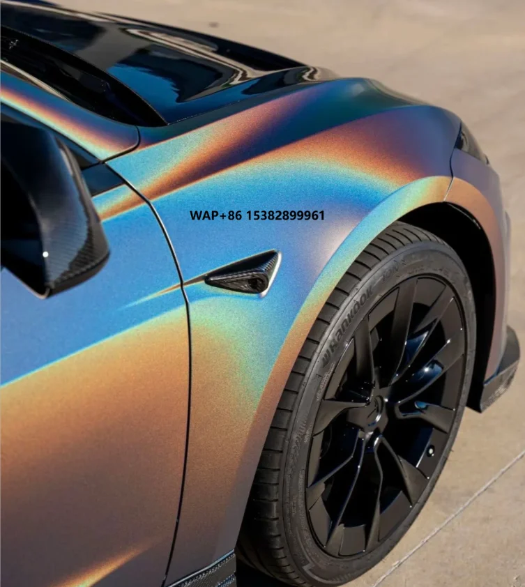 

Металлическая пленка TPU Magic Flame Splendid Gray для кузова Fortuner, тонированный демонстрационный образец, гарантия 5 лет