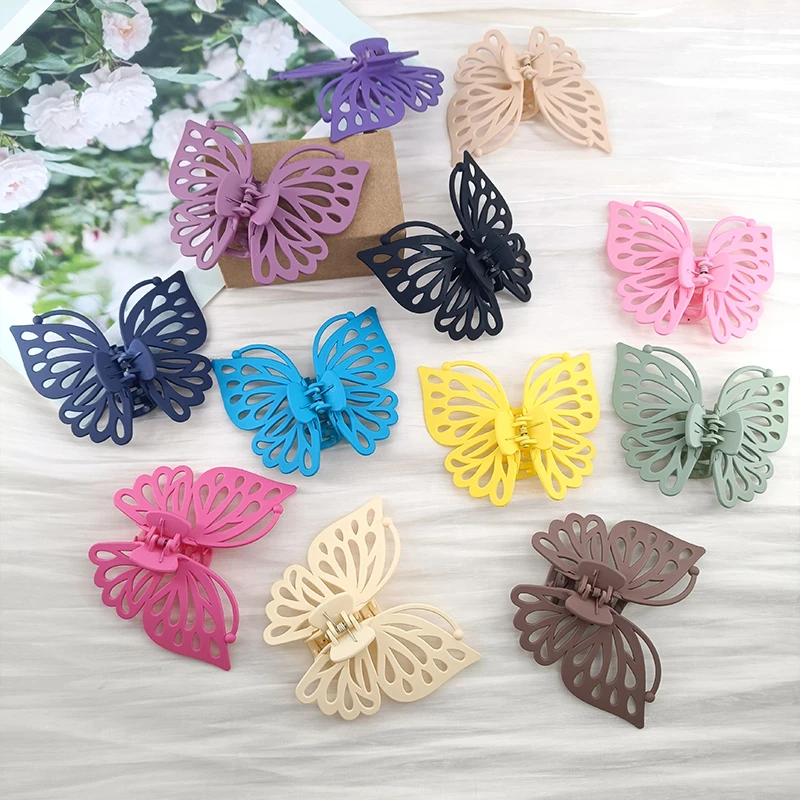 9 cm Süße Frauen Mädchen Junge Mode Geschenk Zurück Kopf Clip Haarnadel Candy Farbe Einzigen Schicht Hohl Flügel Antenne Schmetterling haar Klaue – Detail 7