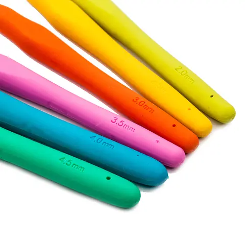 Soft Handle Crochet Hooks Set Aluminum Ergonomic Knit Needles Sewing Smooth Touch Easy to Operate Comfortable Grip Accessories