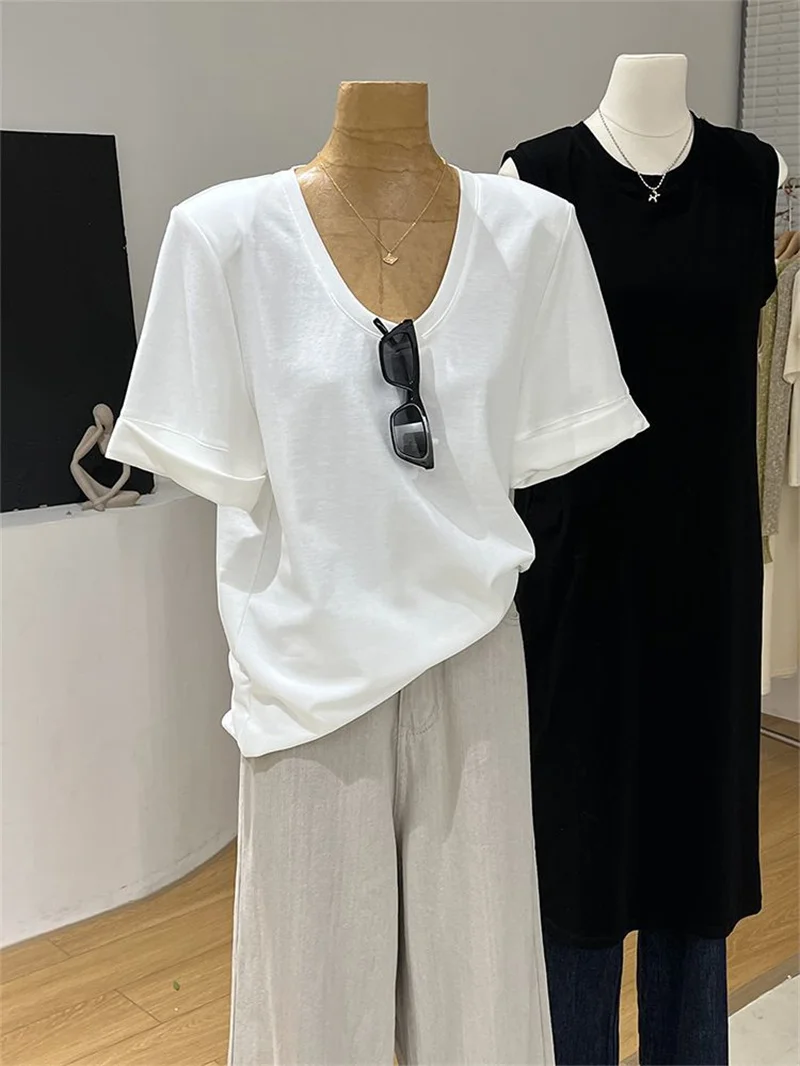Faionable White T-irt Korean Sle U-Ne ort Sve Versatile Simple Design Summer Top for Young Women Commute Sle