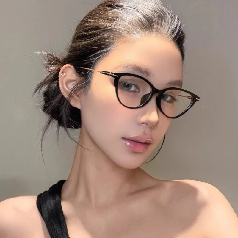 Korean Style Fashionable Cat-Eye Decorative Glasses for Women, Middle-Aged and Young People, Reading Glasses
