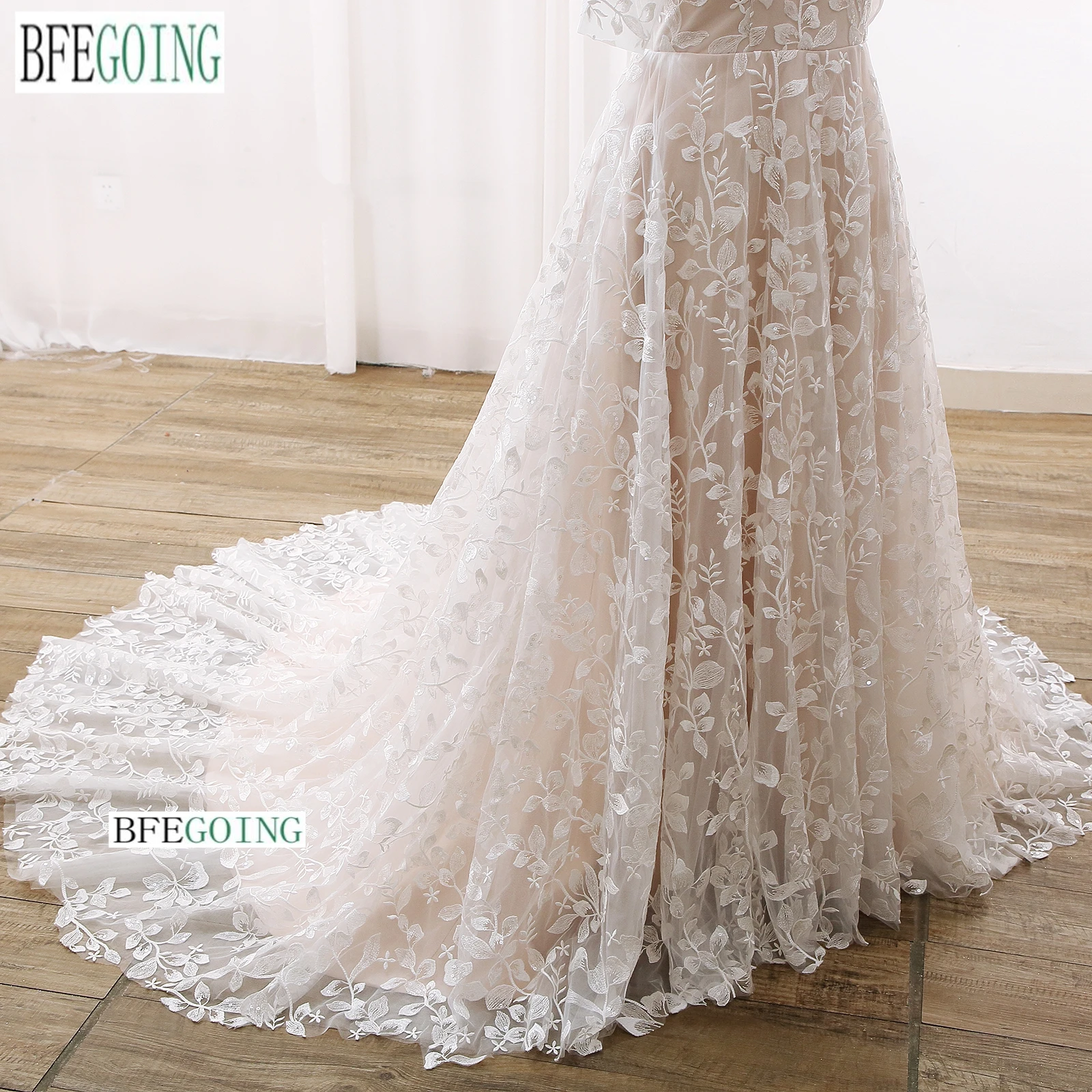 Lace Wedding Dresses Chapel Train Custom Made A-Line Floor-Length Sweetheart Off The Shoulders Bridal Gowns