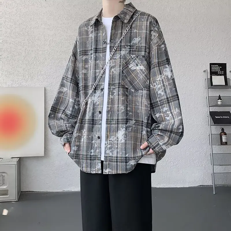 

Повседневная клетчатая рубашка в стиле ретро, мужская рубашка с длинными рукавами и высококачественным ощущением, матовая уличная осенняя куртка