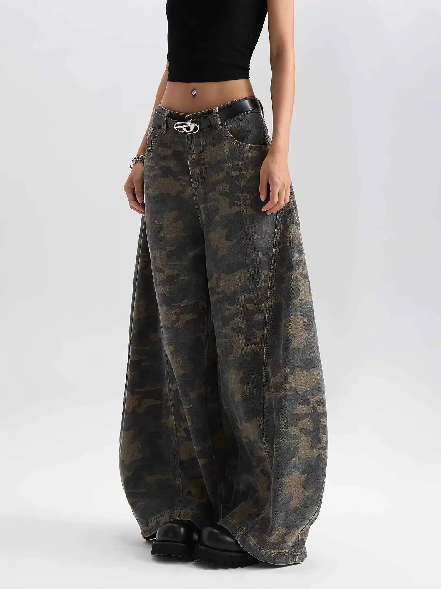 女性 Y2k エモ迷彩ジーンズ 2025 秋ヴィンテージ原宿だぶだぶのデニムパンツ日本 2000 年代オーバーサイズアメリカンレトロズボン