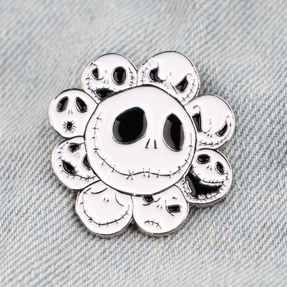 Pines esmaltados de película de dibujos animados para hombres y mujeres, broche de Metal de dibujos animados, mochila, sombrero, bolso, cuello, insignias de solapa, joyería de moda, regalo de Halloween