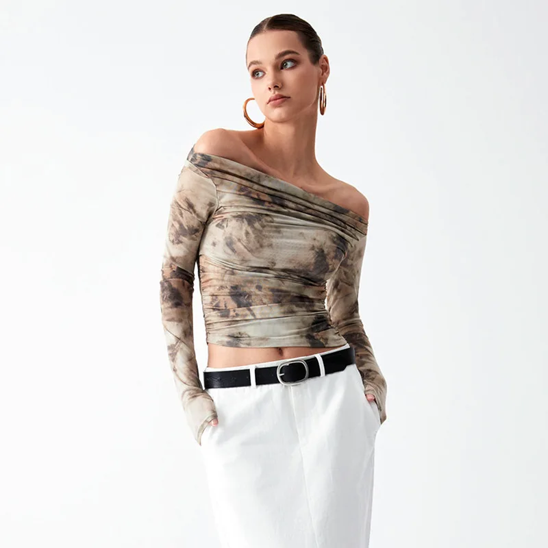 2024 Frühling neue bedruckte Slash Kragen Langarm rücken freie Schrumpfung Top T-Shirt Mesh durch elegante Top lässig sehen