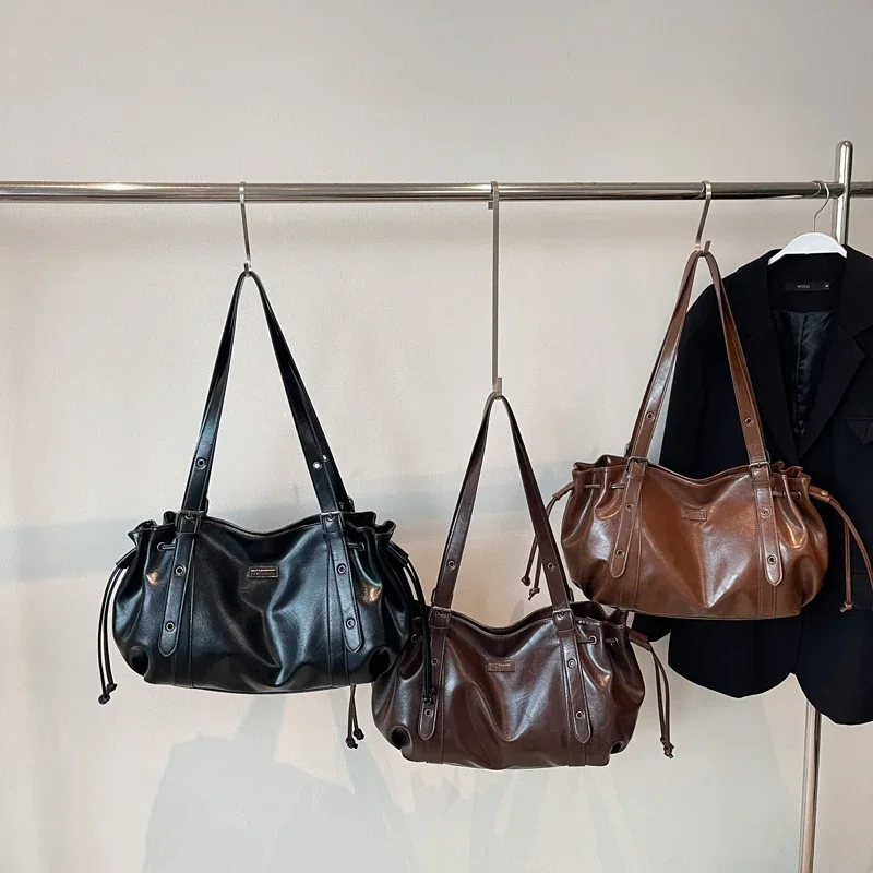 New Stylish Design Sense of Luxury Solid PU Hasp Shoulder Bags 2026 High Quality Designer Style Classic Sweet Handbags for Women