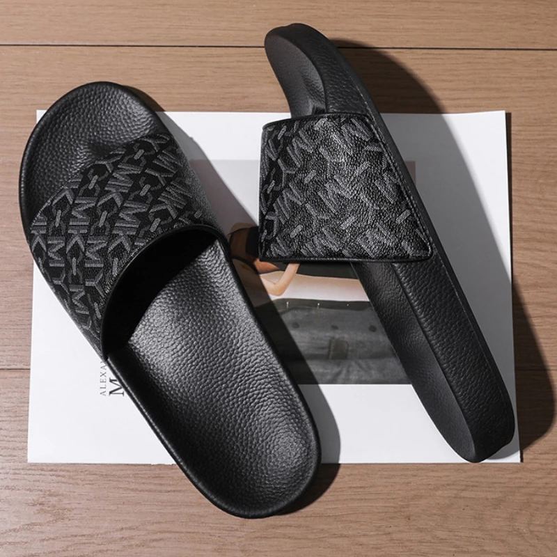 

Men's Fashion Large-sized One-piece Slipper Two-color Two-tone Soft-soled Lightweight Anti-slip Quick-drying Casual Sandals