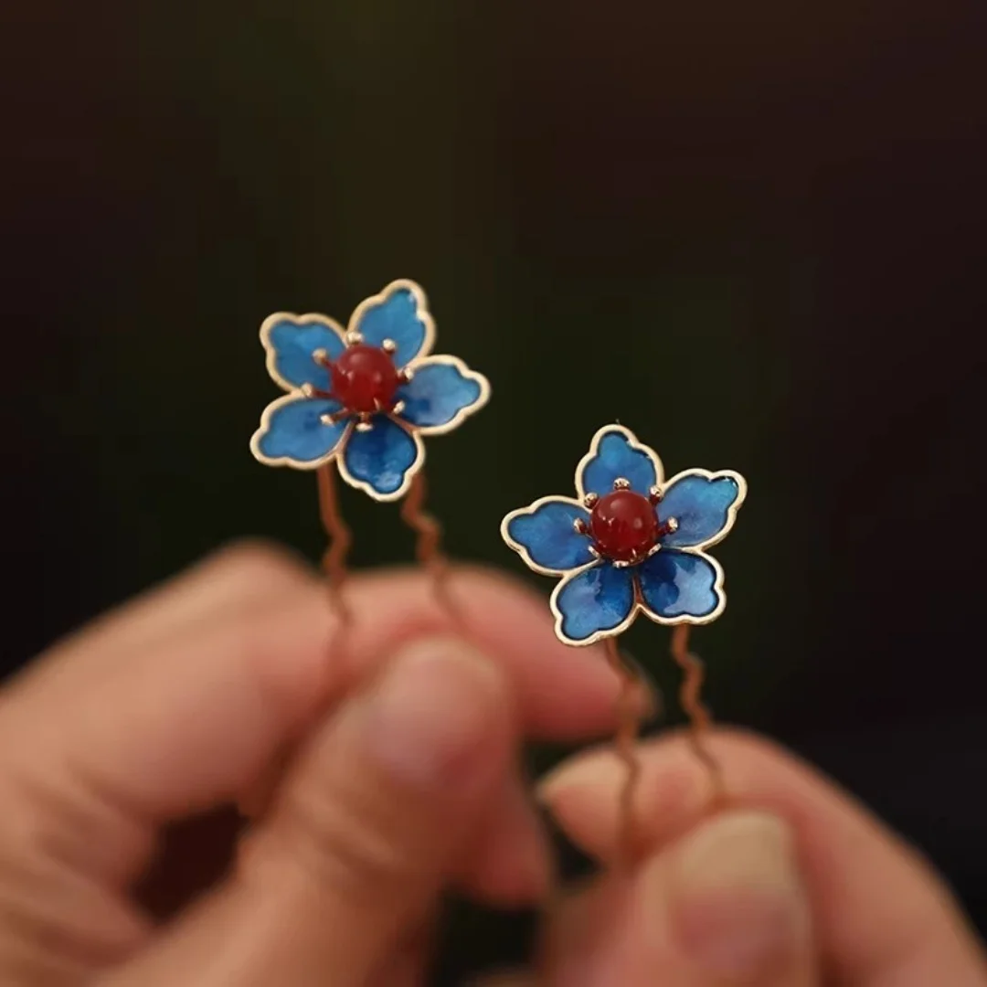 

Синяя цветочная заколка для волос в старинном стиле Ханьфу, изысканный цветочный аксессуар для волос, новая китайская заколка с эффектом обожженного синего цвета, маленькая U-образная заколка.