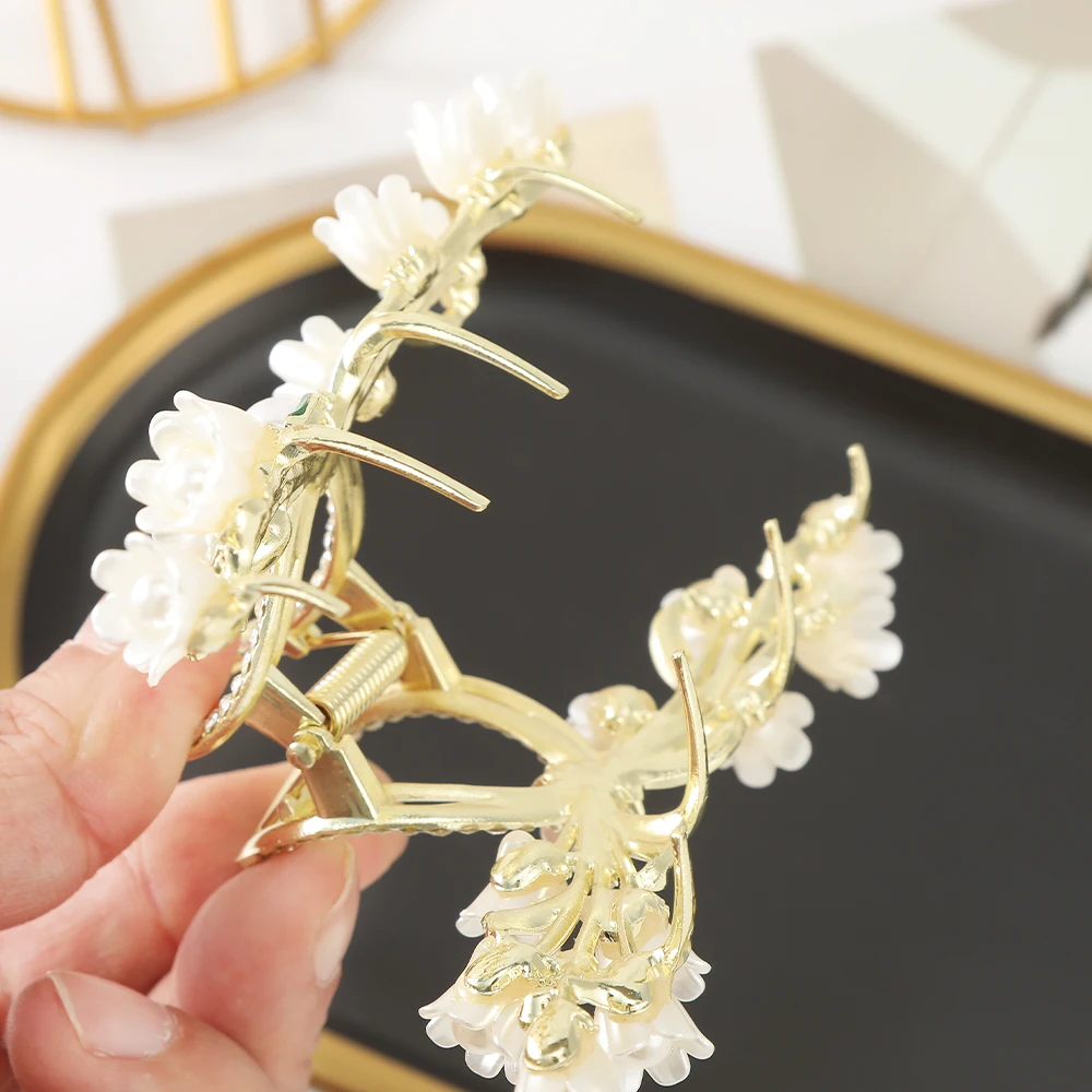 Haimeikang Rhinestone Tassel Hair Claw Golden Bow Flower Hair Clip Hairpin For Women Elegant Ponytail Fashion Hair Accessories