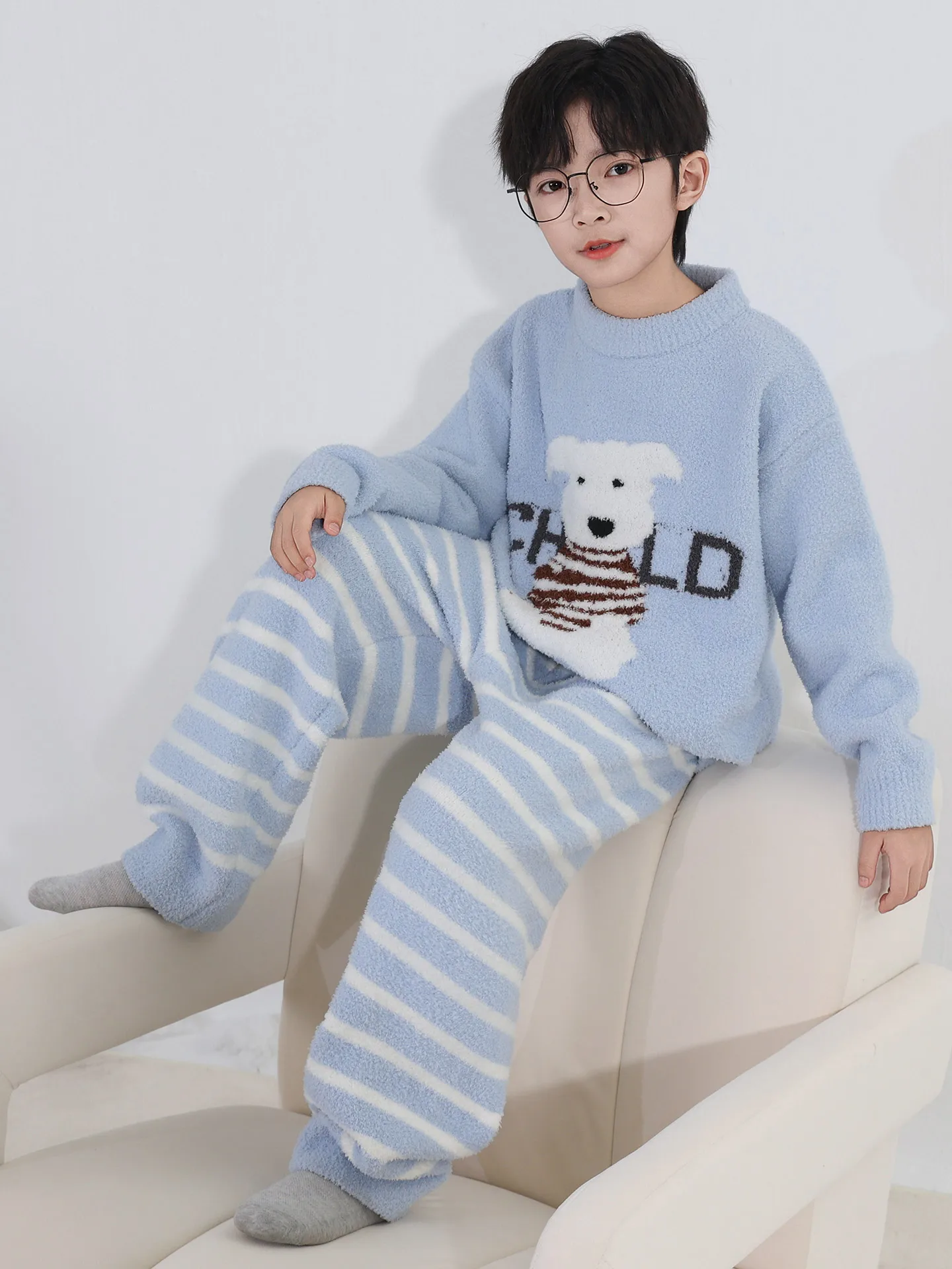 conjunto-de-pijamas-de-felpa-coral-gruesa-para-ninos-ropa-de-casa-para-otono-e-invierno-manga-larga-cuello-redondo-atuend