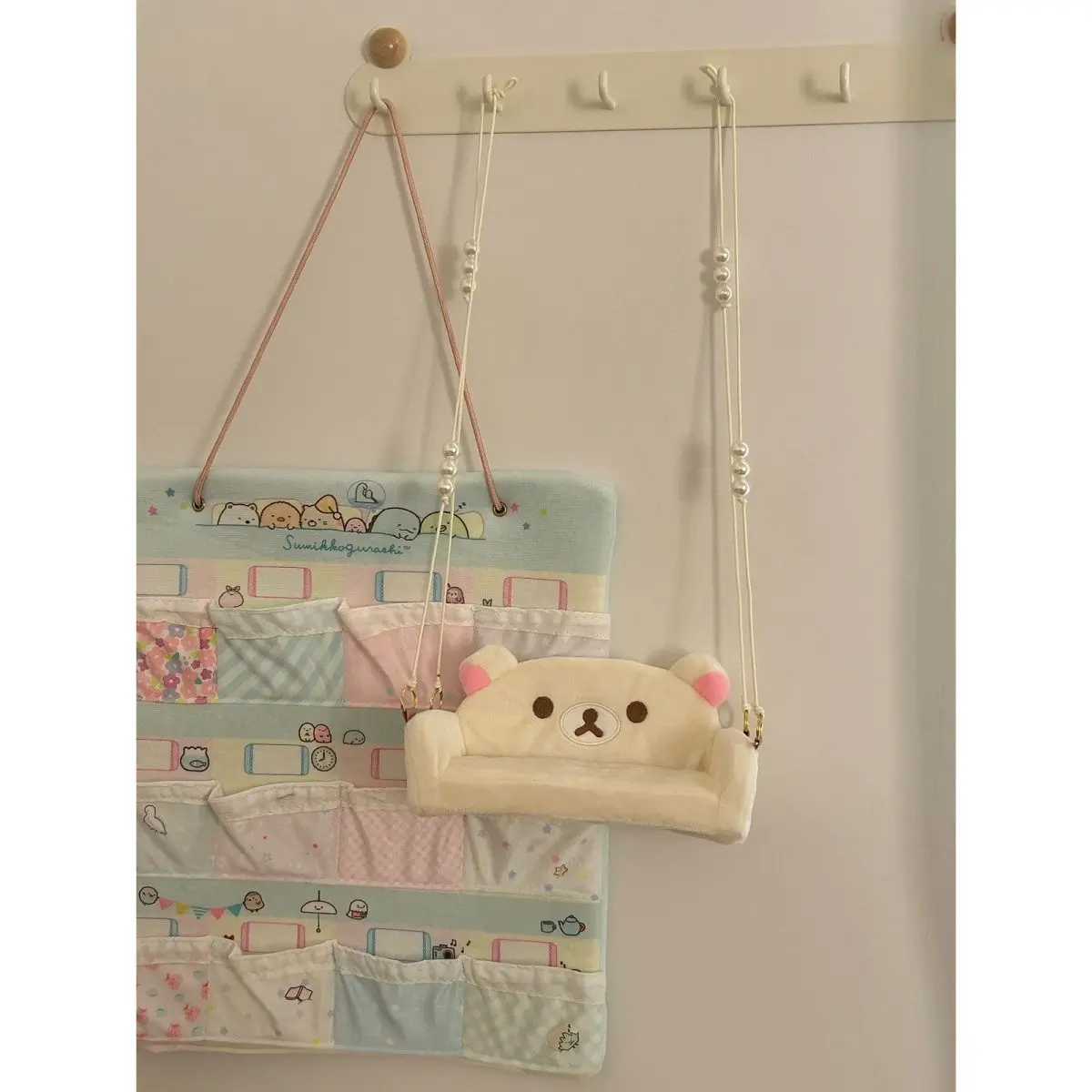Cartoon Rilakkumas Bear Swing Kawaii Rilakkumas Hanging Swing Doll Plush Shelf Wall Bookshelf Hanging Swing Shelf Home Decor