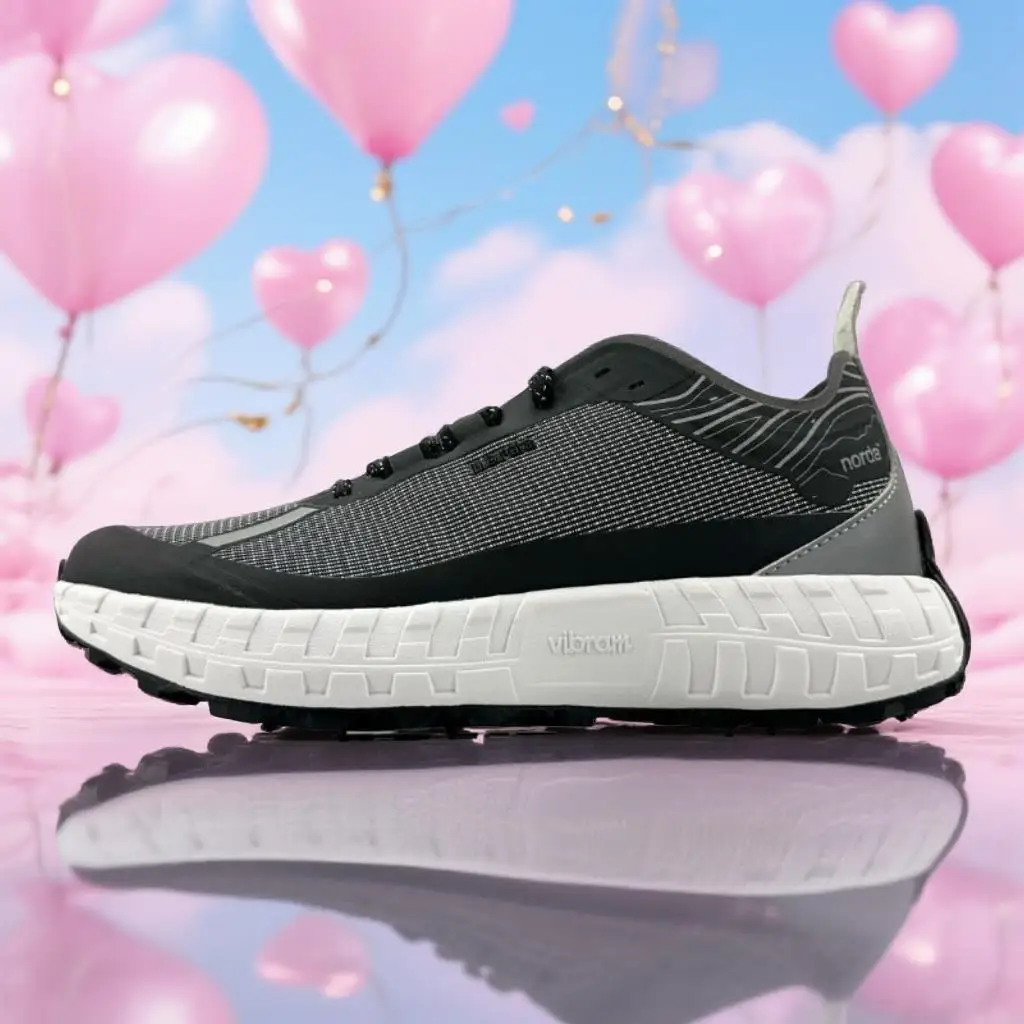 أحذية رياضية للجنسين لخريف وشتاء 2025 جديدة: أحذية المشي لمسافات طويلة في الهواء الطلق، أحذية الأب متعددة الاستخدامات