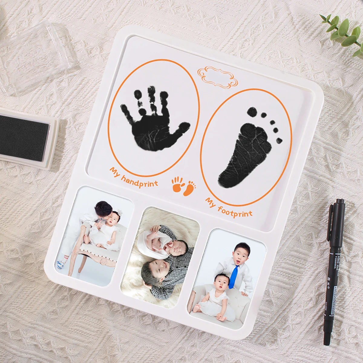 New baby one hundred days old hand and foot prints Baby gift hand and foot prints hand and foot prints picture frame souvenir