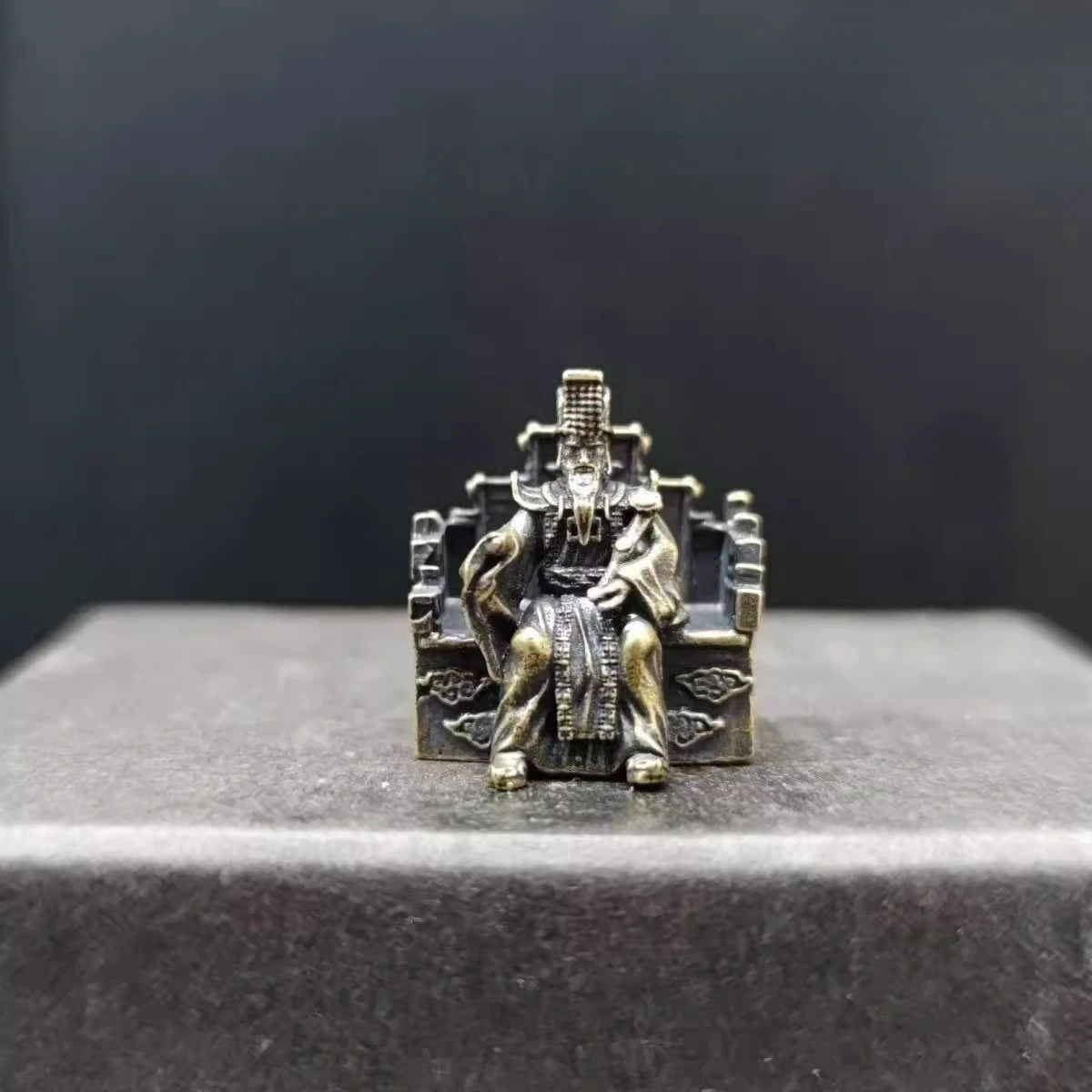 Brass Journey to the West Jade Emperor Model Action Figure Car Ornament Display Piece Scene Land and Water Aquarium Decorative
