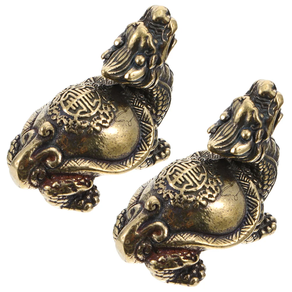 

2 Pcs Pendant Distressed Solid Xuanwu Dragon Turtle Keychain (2pcs) Office Decoration Creative Brass Decorations Figurine