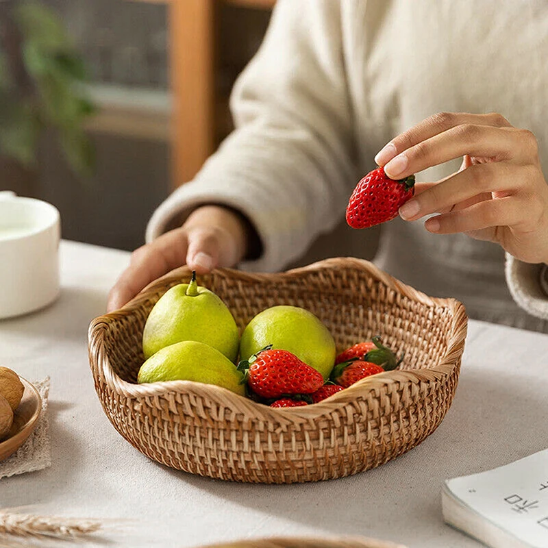 

Wicker Storage Baskets Rattan Round Organizer Potato Basket Fruit Bread Food Container for Home Kitchen Decorative Bowl